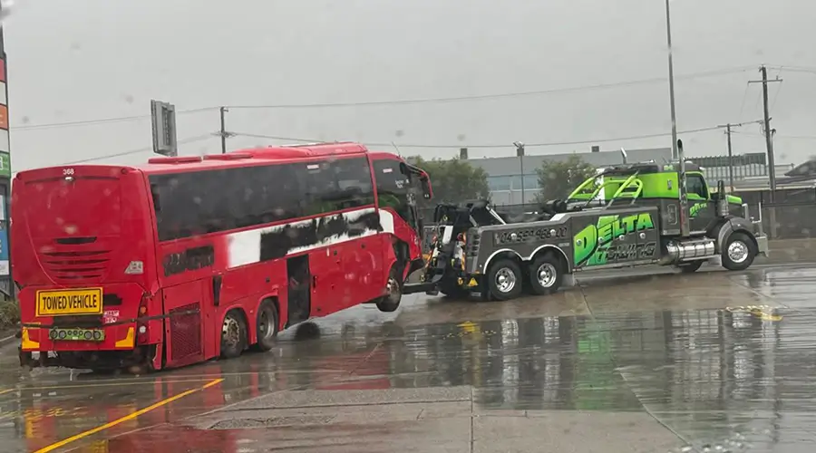 Bus Towing by Delta Heavy Towing
