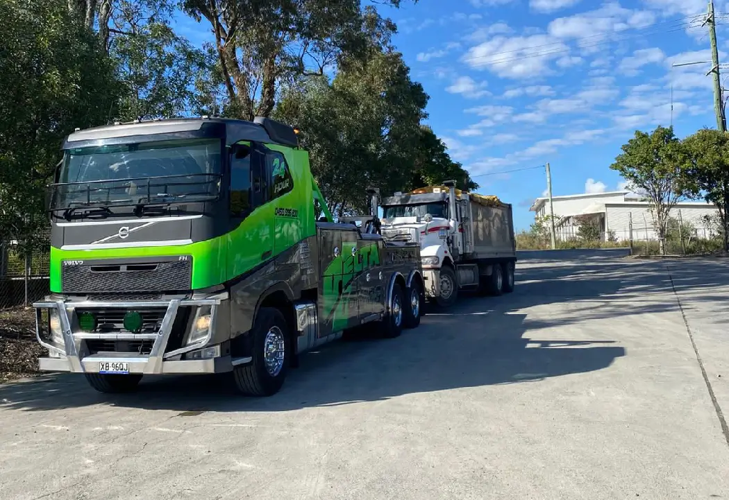 Prime mover truck towing in Brisbane