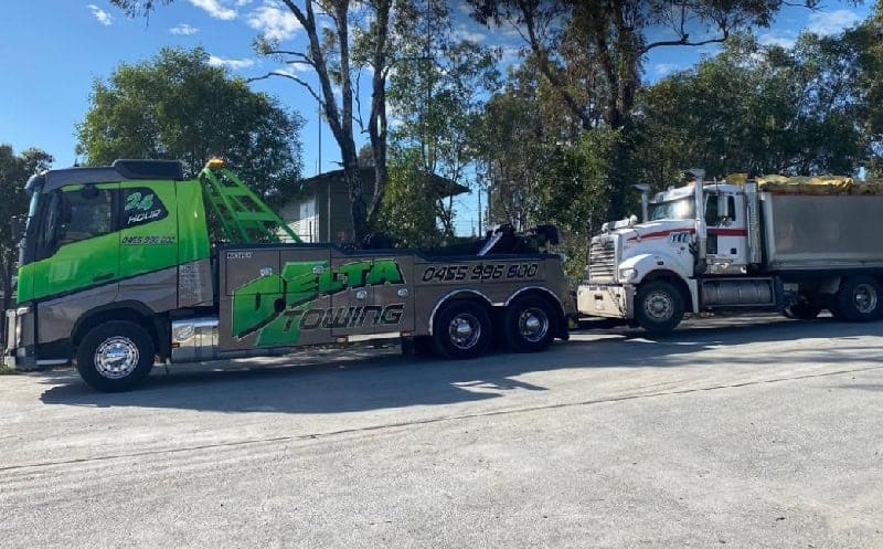 Prime Mover Truck Towing